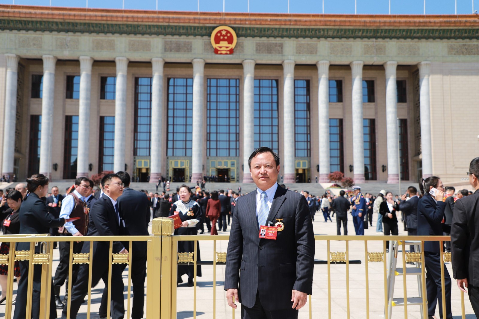 1764655200975 夏迎松董事长荣获“全国劳动模范”称号 735